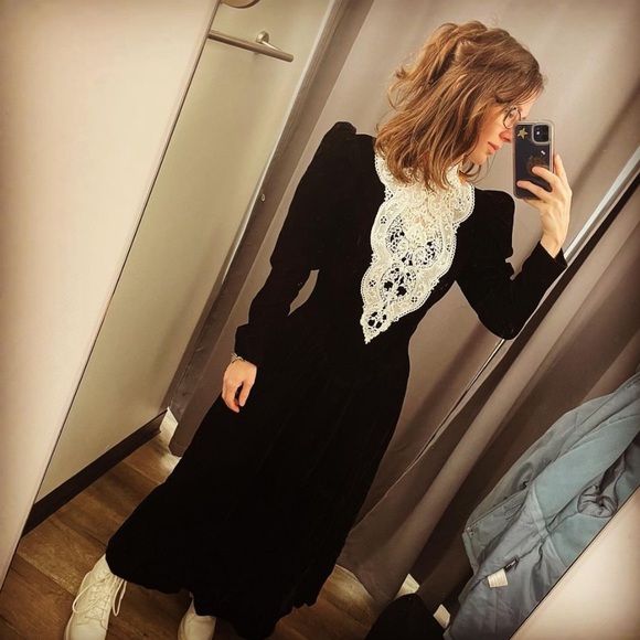 Vintage Jessica McClintock Wednesday Adam’s Wedding Gown Dress - Picture 15 of 15